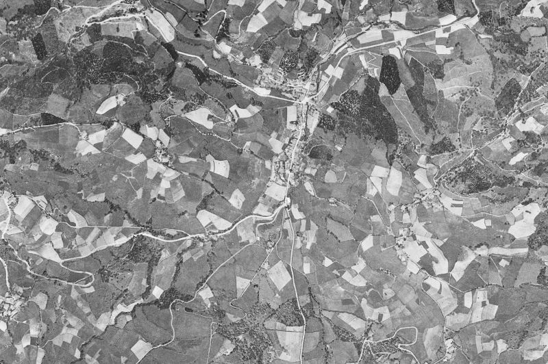 Ortofoto de 1956-1957 del núcleo de Aramaio