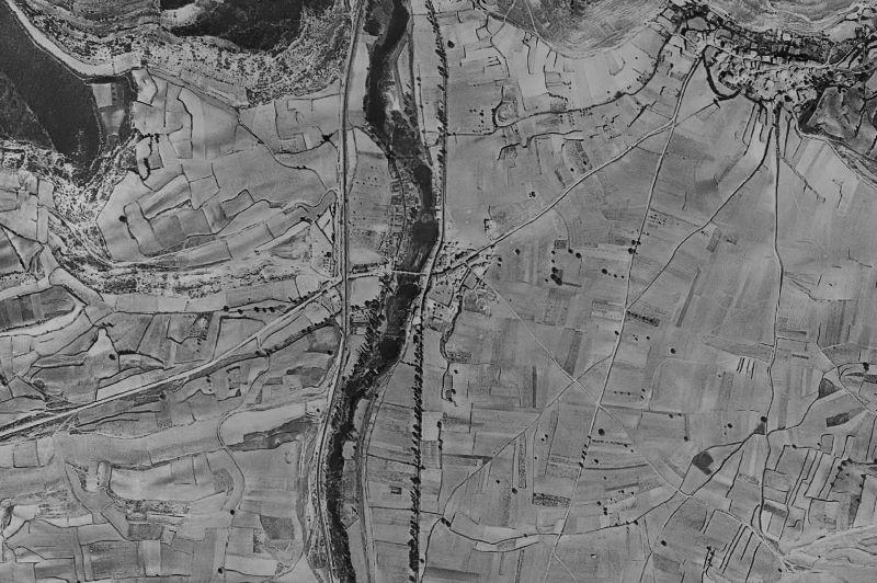 Ortofoto de 1956-1957 del núcleo de Armiñón