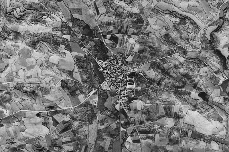 Ortofoto de 1956-1957 del núcleo de Oyón-Oion