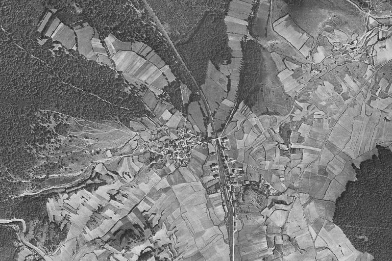 Ortofoto de 1956-1957 del núcleo de Urkabustaiz