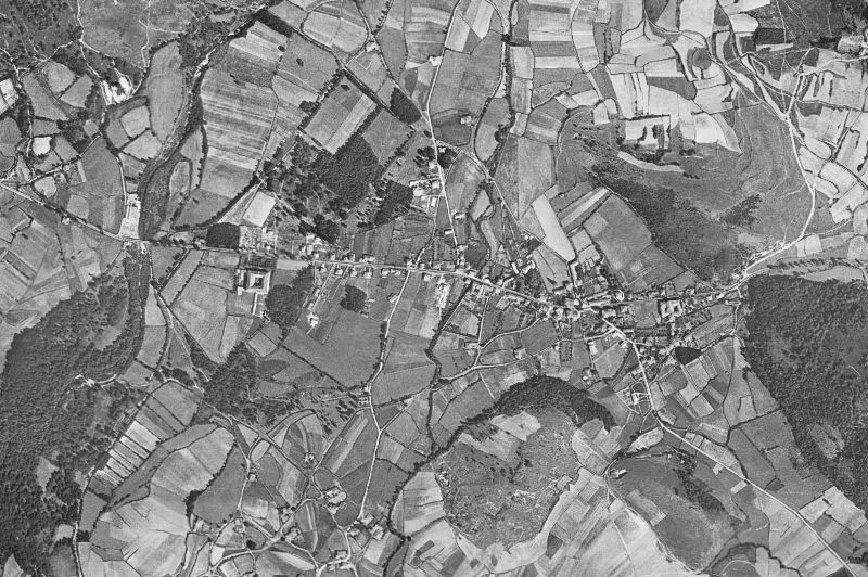 Ortofoto de 1956-1957 del núcleo de Zuia
