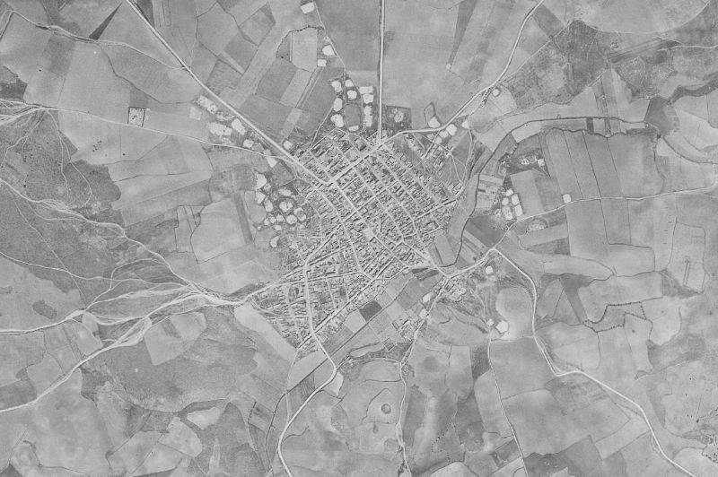 Ortofoto de 1956-1957 del núcleo de Ossa de Montiel