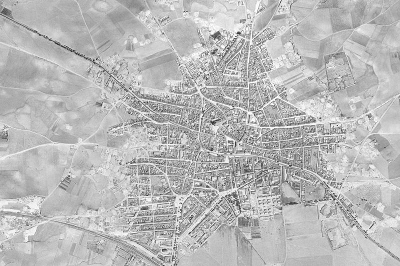 Ortofoto de 1956-1957 del núcleo de La Roda