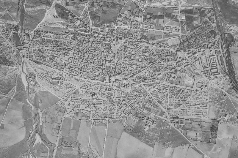 Ortofoto de 1956-1957 del núcleo de Ávila