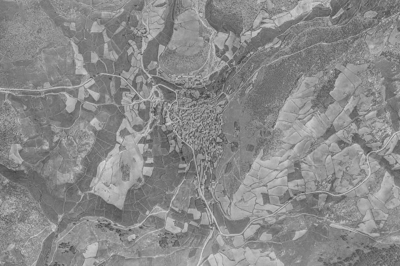Ortofoto de 1956-1957 del núcleo de Hoyos del Espino