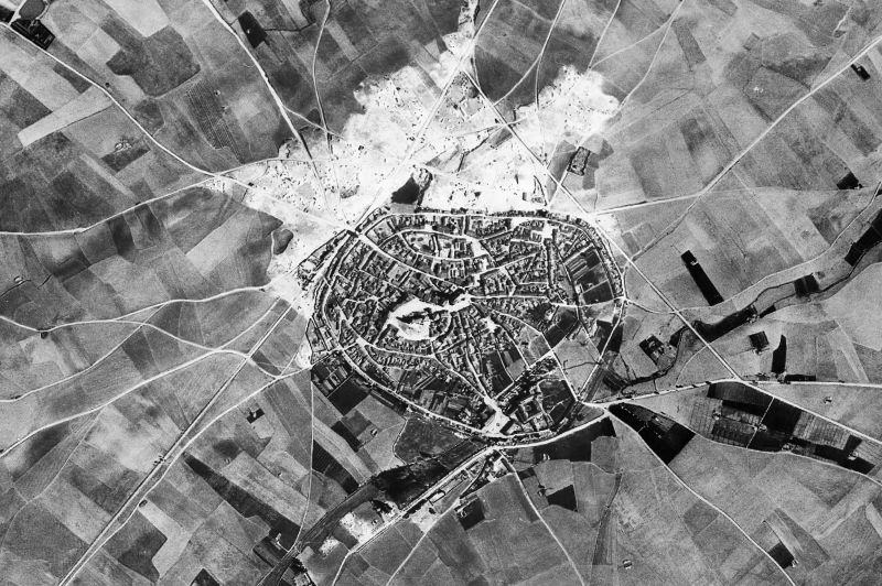 Ortofoto de 1956-1957 del núcleo de Madrigal de las Altas Torres