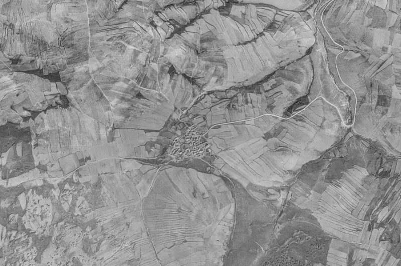 Ortofoto de 1956-1957 del núcleo de Manjabálago y Ortigosa de Rioalmar