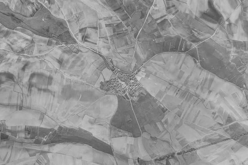 Ortofoto de 1956-1957 del núcleo de Padiernos