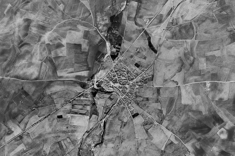 Ortofoto de 1956-1957 del núcleo de Rasueros