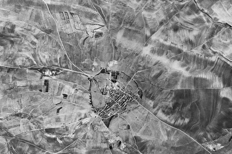 Ortofoto de 1956-1957 del núcleo de Sinlabajos