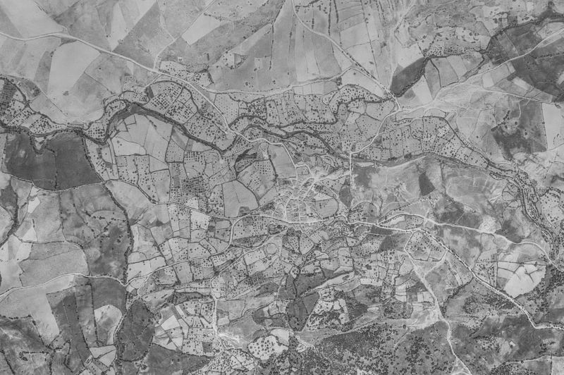 Ortofoto de 1956-1957 del núcleo de Villafranca de la Sierra
