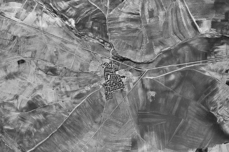 Ortofoto de 1956-1957 del núcleo de Villanueva del Aceral