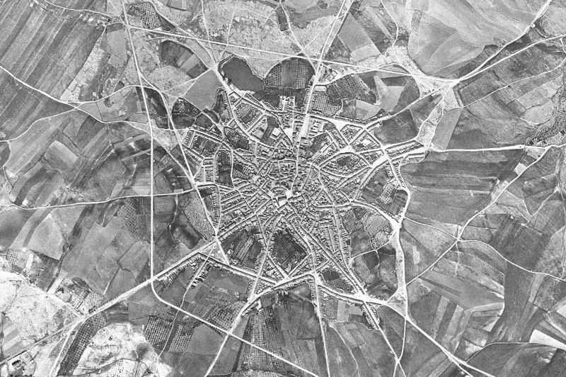Ortofoto de 1956-1957 del núcleo de Campanario