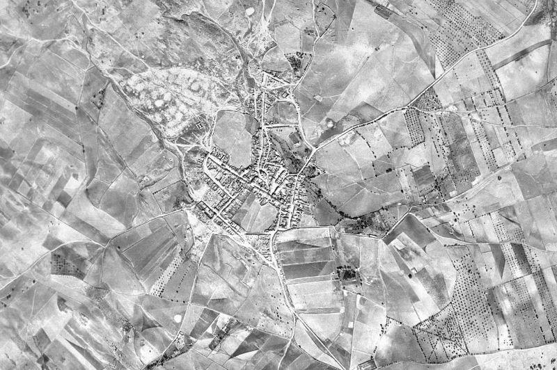 Ortofoto de 1956-1957 del núcleo de Cheles