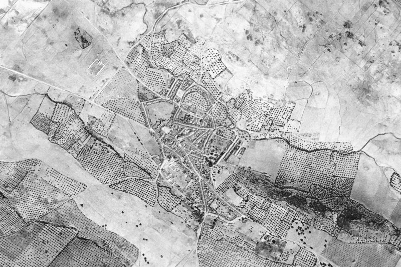 Ortofoto de 1956-1957 del núcleo de Higuera de Vargas