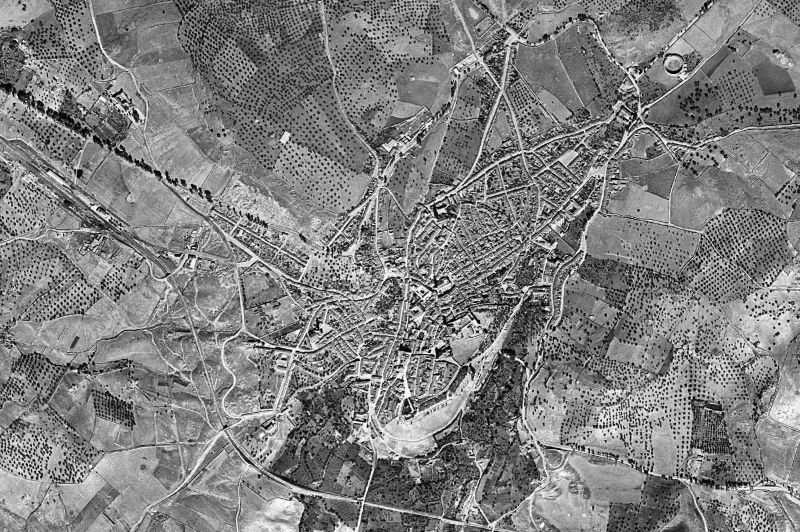 Ortofoto de 1956-1957 del núcleo de Jerez de los Caballeros