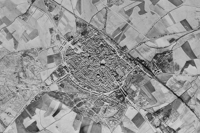 Ortofoto de 1956-1957 del núcleo de Llerena