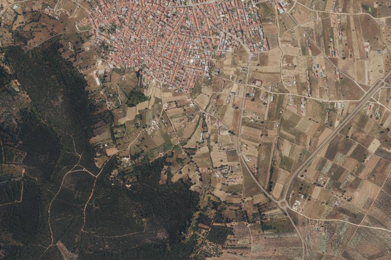 Ortofoto actual del núcleo de Navalvillar de Pela