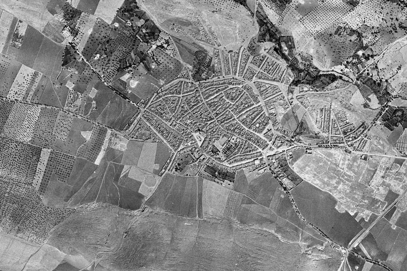 Ortofoto de 1956-1957 del núcleo de Los Santos de Maimona