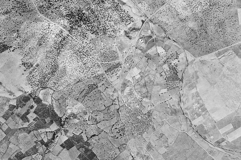 Ortofoto de 1956-1957 del núcleo de Valdecaballeros