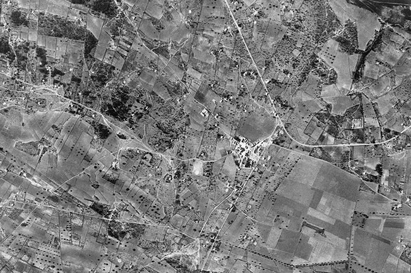 Ortofoto de 1956-1957 del núcleo de Formentera