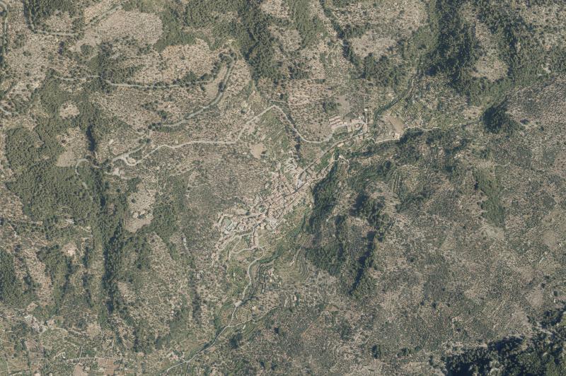 Ortofoto actual del núcleo de Fornalutx