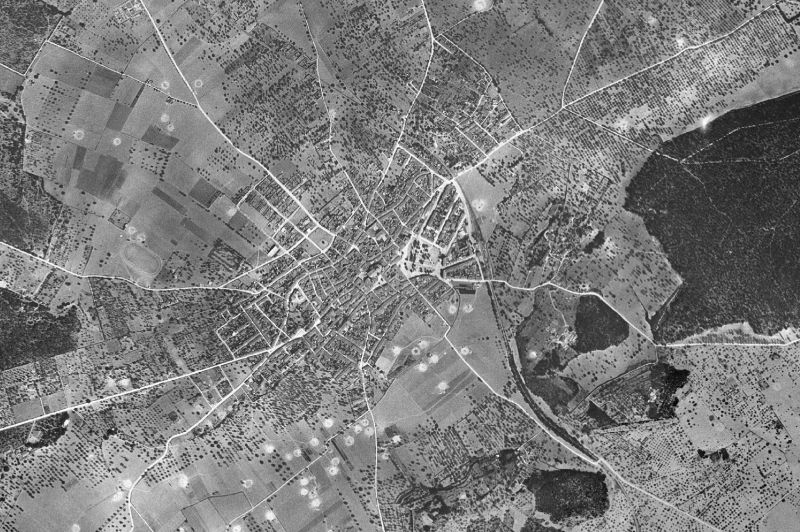 Ortofoto de 1956-1957 del núcleo de Sineu