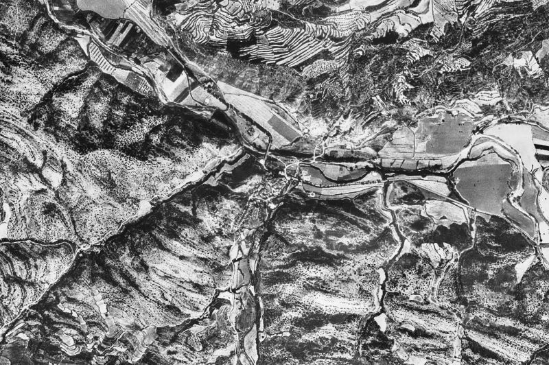 Ortofoto de 1956-1957 del núcleo de Castellfollit de Riubregós