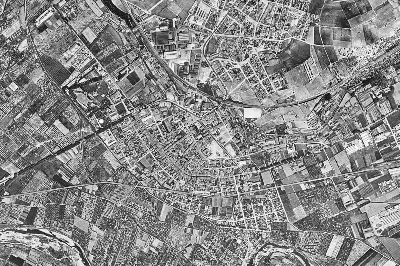 Ortofoto de 1956-1957 del núcleo de Cornellà de Llobregat