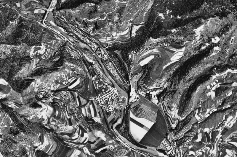 Ortofoto de 1956-1957 del núcleo de Montesquiu