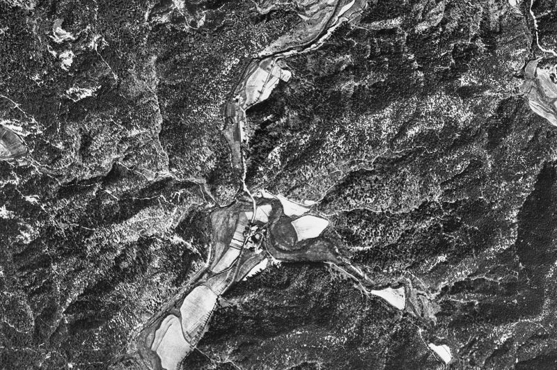 Ortofoto de 1956-1957 del núcleo de Sant Sadurní d'Osormort