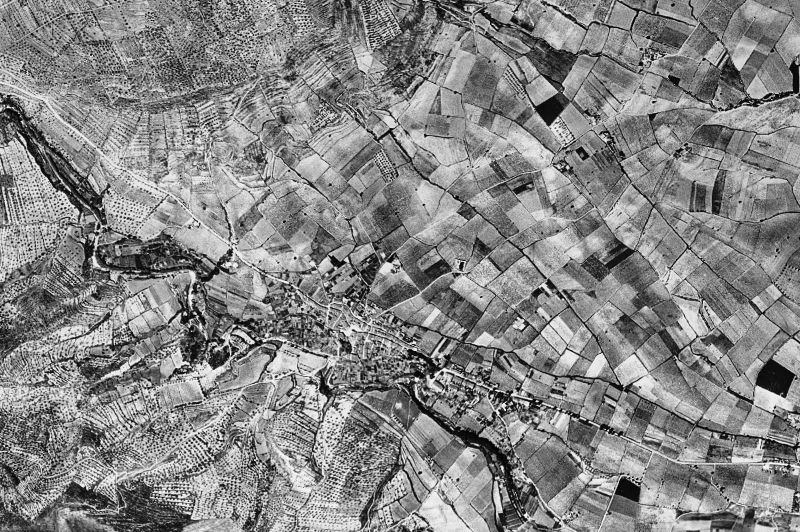 Ortofoto de 1956-1957 del núcleo de Torrelles de Foix
