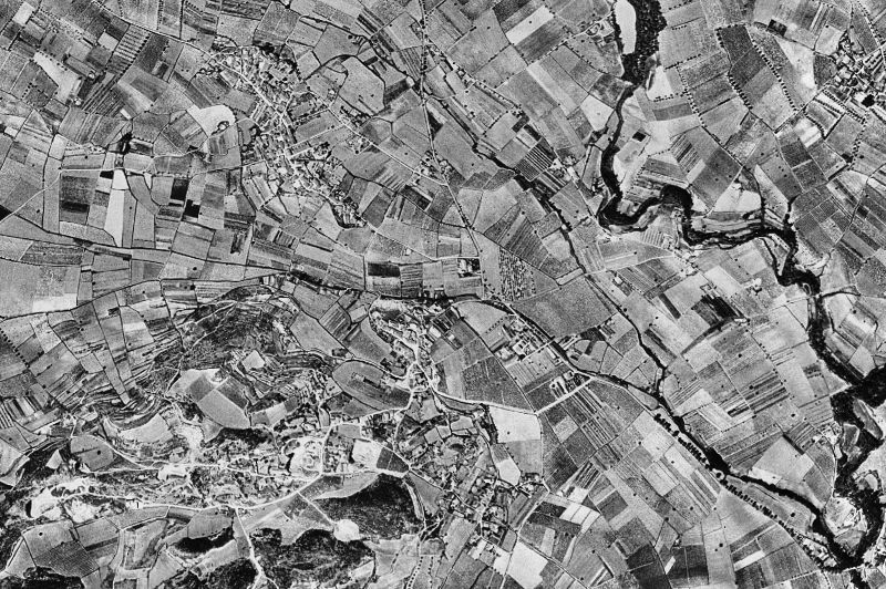 Ortofoto de 1956-1957 del núcleo de Vilobí del Penedès