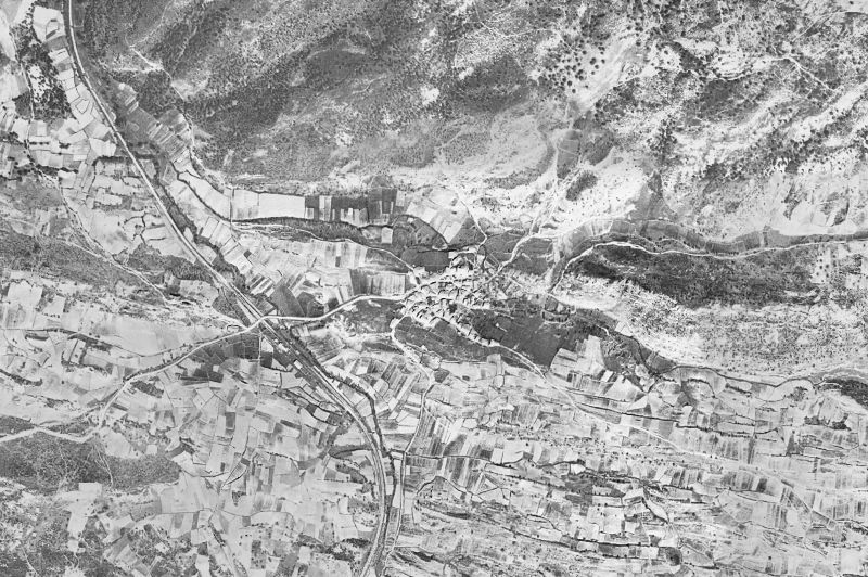 Ortofoto de 1956-1957 del núcleo de Cabezón de la Sierra