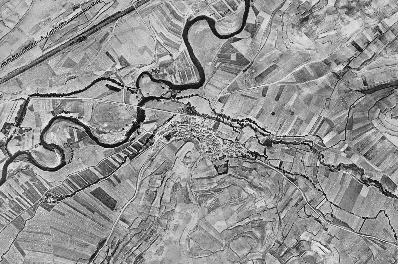 Ortofoto de 1956-1957 del núcleo de Cavia