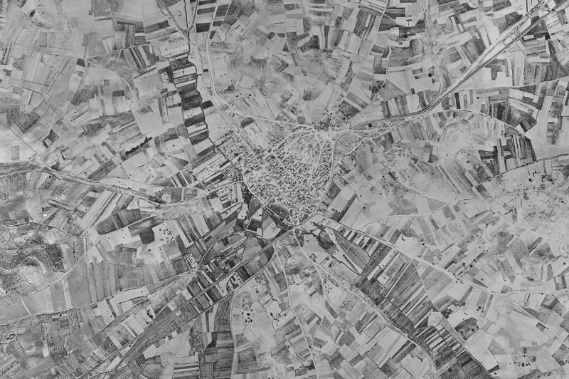 Ortofoto de 1956-1957 del núcleo de Castrillo de la Vega