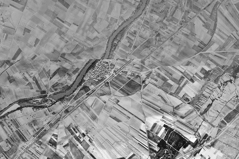Ortofoto de 1956-1957 del núcleo de La Cueva de Roa