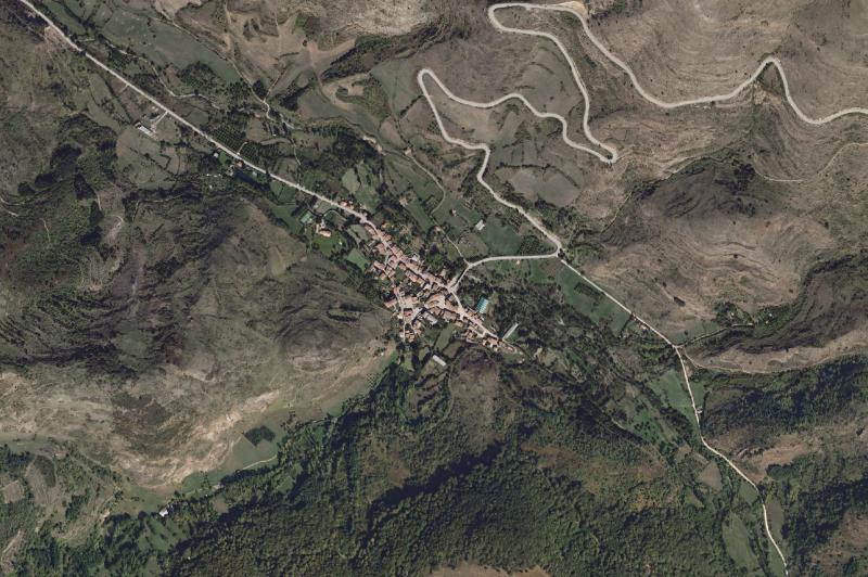 Ortofoto actual del núcleo de Fresneda de la Sierra Tirón