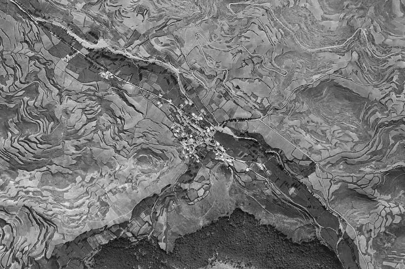 Ortofoto de 1956-1957 del núcleo de Fresneda de la Sierra Tirón