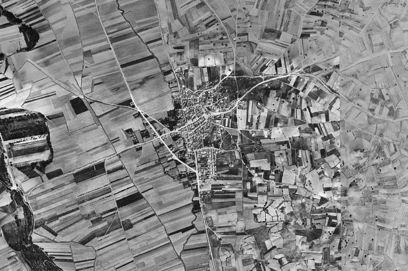 Ortofoto de 1956-1957 del núcleo de Hoyales de Roa