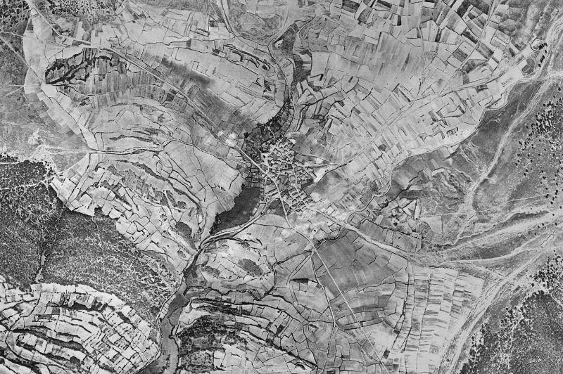 Ortofoto de 1956-1957 del núcleo de Jaramillo de la Fuente