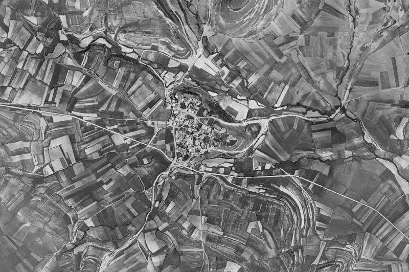 Ortofoto de 1956-1957 del núcleo de Junta de Villalba de Losa