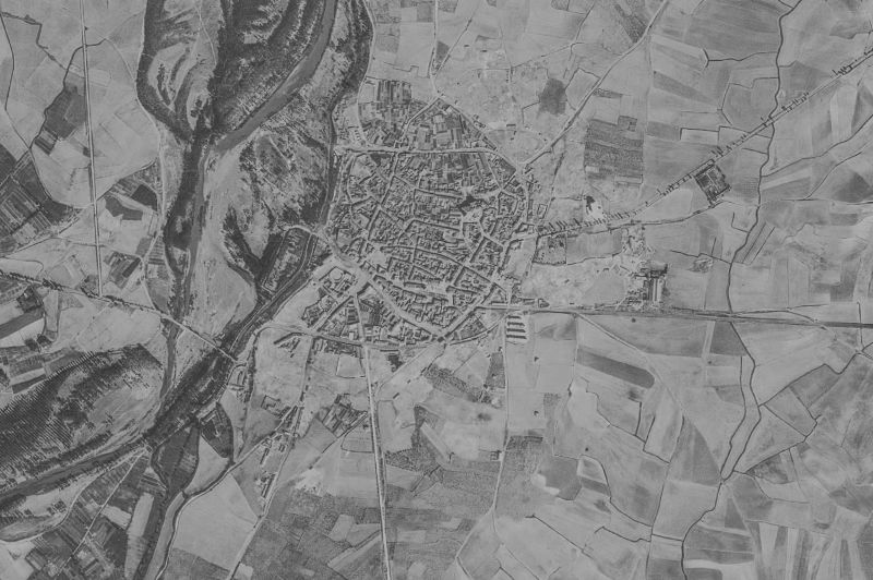 Ortofoto de 1956-1957 del núcleo de Melgar de Fernamental
