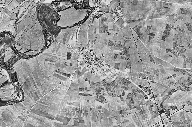 Ortofoto de 1956-1957 del núcleo de Palazuelos de Muñó