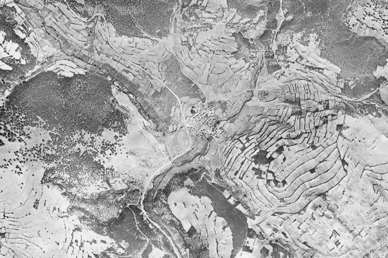 Ortofoto de 1956-1957 del núcleo de Riocavado de la Sierra