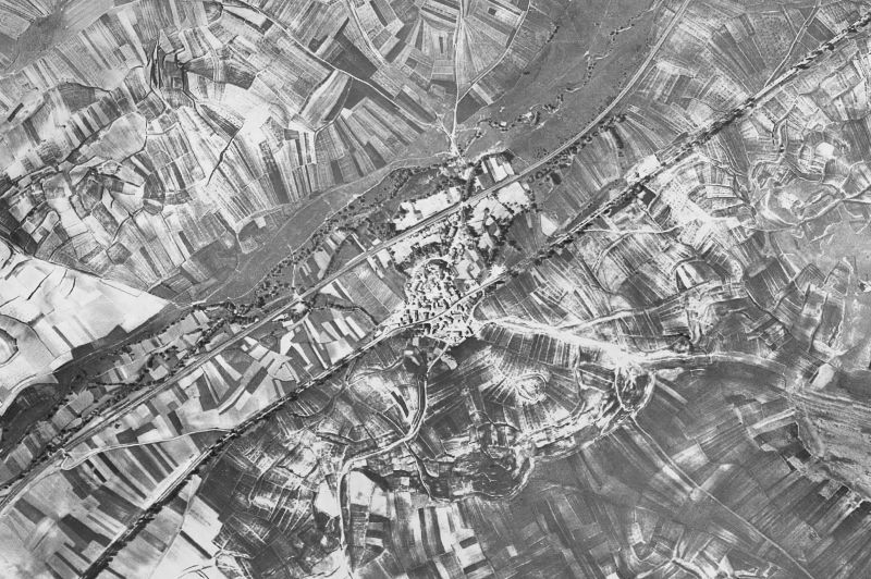 Ortofoto de 1956-1957 del núcleo de Rubena