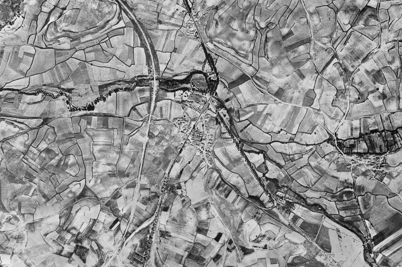 Ortofoto de 1956-1957 del núcleo de Sarracín