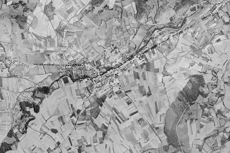 Ortofoto de 1956-1957 del núcleo de Valle de Mena