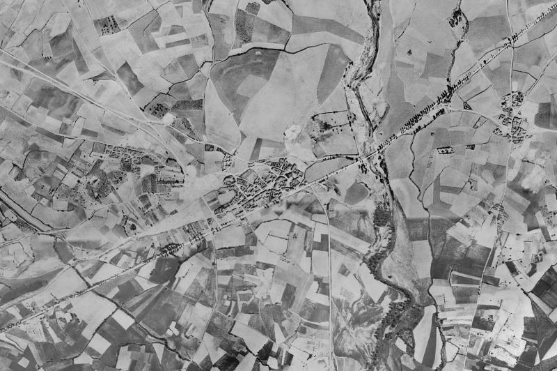Ortofoto de 1956-1957 del núcleo de Villamayor de Treviño