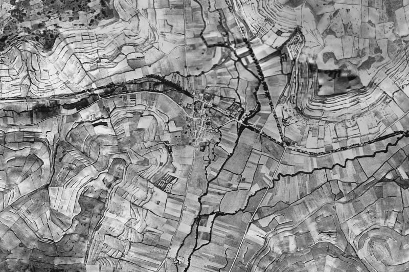 Ortofoto de 1956-1957 del núcleo de Villanueva de Argaño